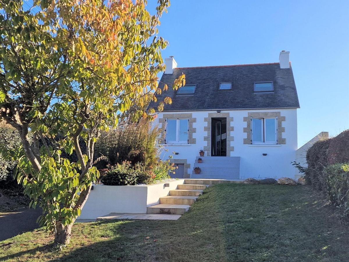 Charming Holiday Home Near The Beach, Locquirec Exterior photo